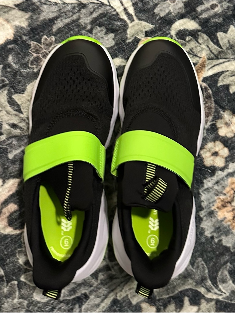 all in motion Black Sneakers with Neon Green Strap - Picture 2 of 4
